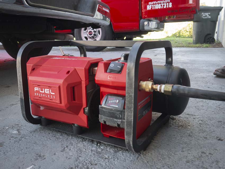 milwaukee air compressor